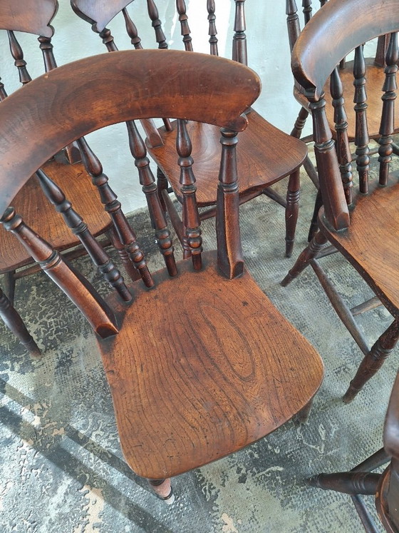 Antikes Set aus 6 patinierten Eichen-Esszimmerstühlen im Landhausstil, 19. Jahrhundert – Wood (photo 4 of 8)
