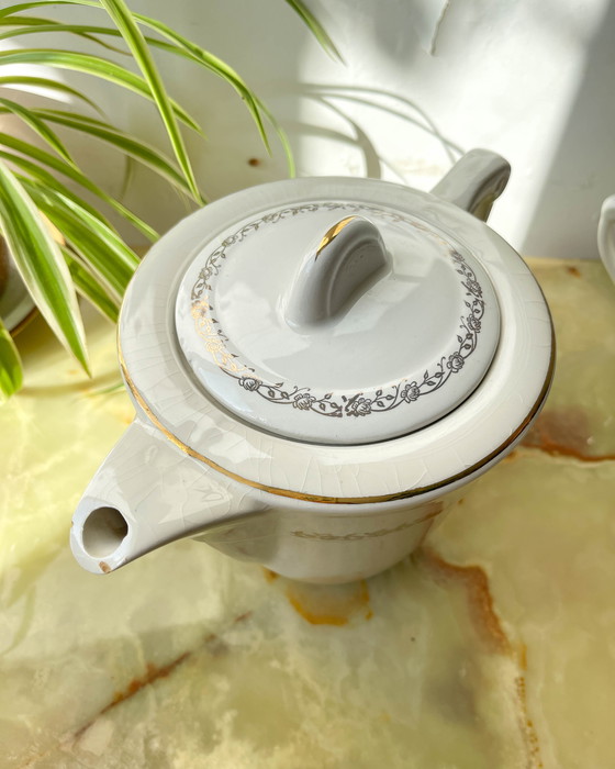 Image 1 of Set da tè/caffè vintage in porcellana bianca con motivo Madrid Moulin des Loups dorato