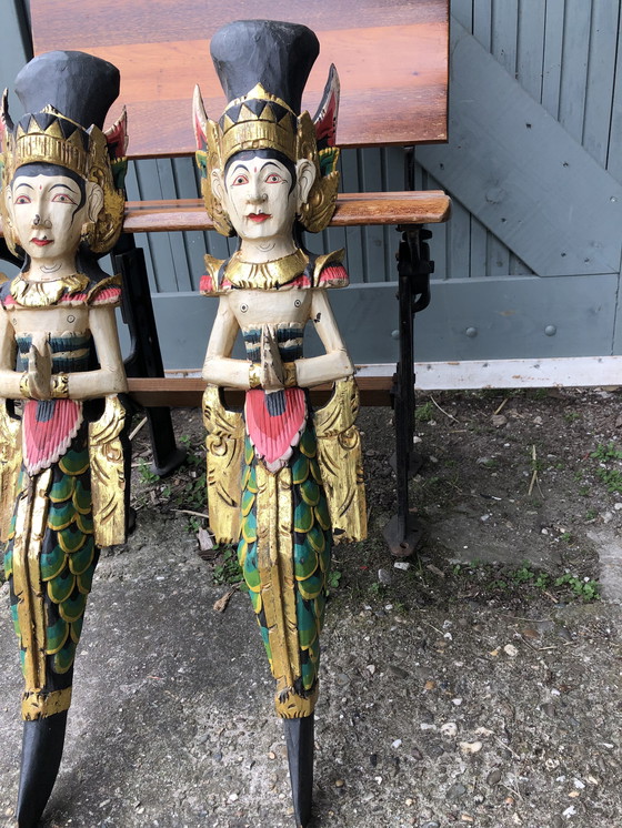 Image 1 of Set di 2 antiche figure balinesi in legno di Garuda