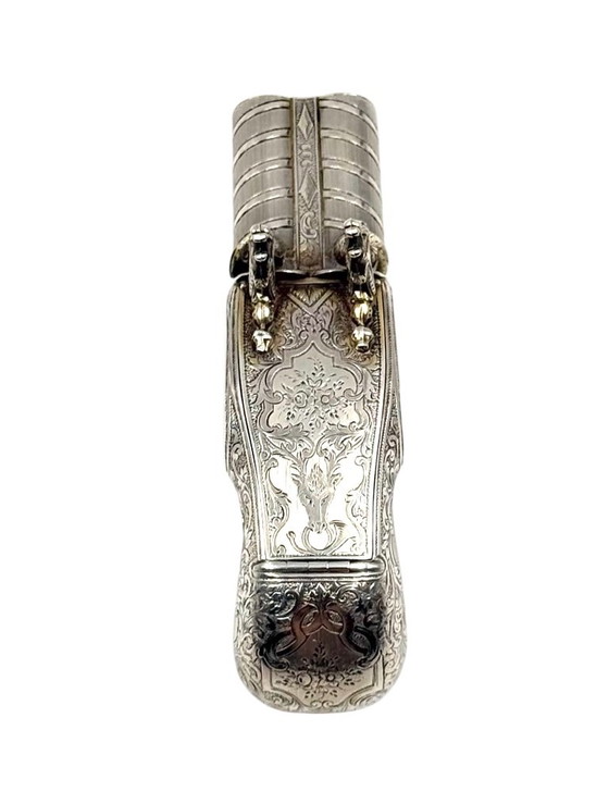 Gun-Shaped Silver Vermeil Snuff Cigarette Box, France, Early 20th Century – Decorative Objects (photo 10 of 17)