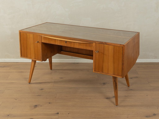 Freistehender Schreibtisch aus den 1950er Jahren