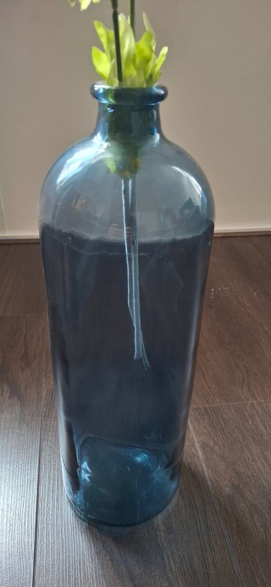 Image 1 of 2 jarrones azules