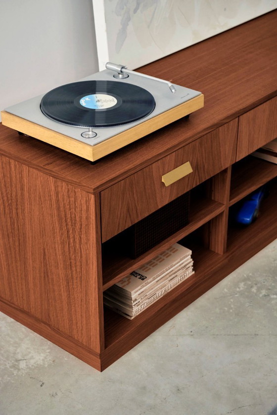 Image 1 of Draaitafel dressoir gebeitst teak T-S07 drie laden