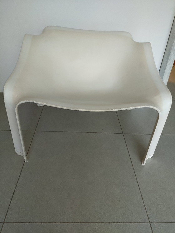 Image 1 of Two original ARTIFORT F300 chairs, designed by Pierre Paulin