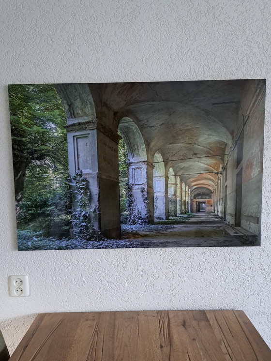 Image 1 of Henders & Hazel bar table and 5 Xooon bar chairs