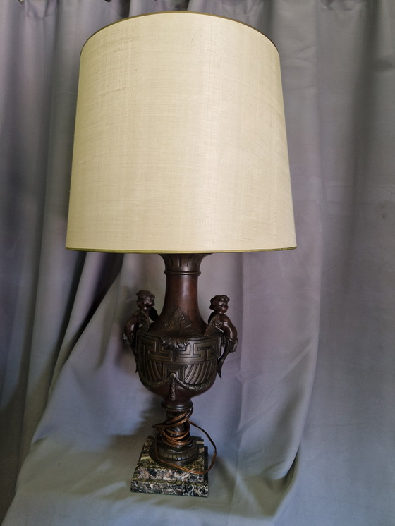 Image 1 of Beautiful lamp zamak