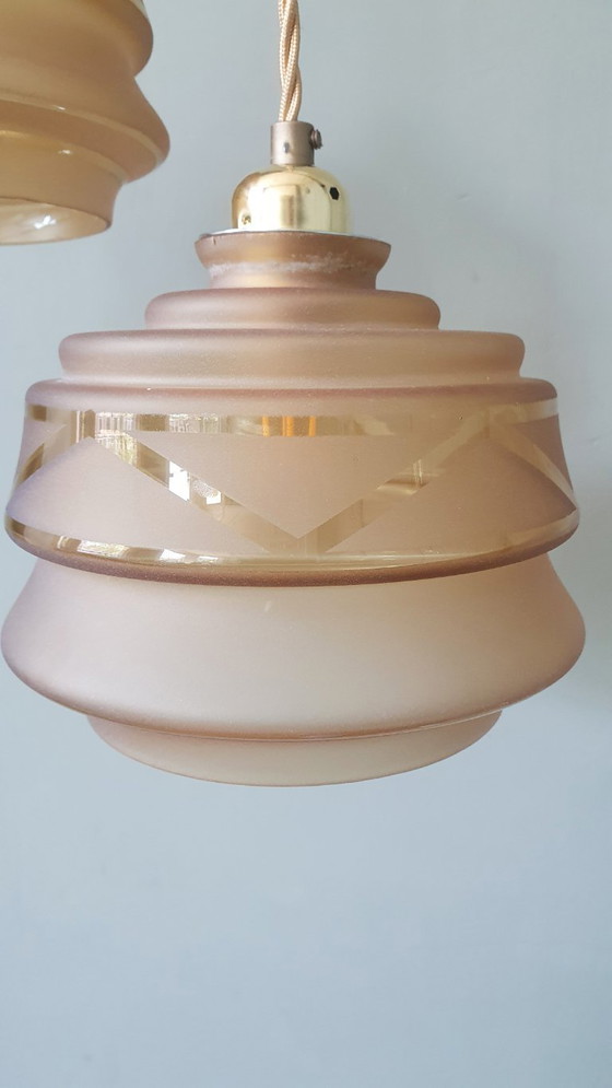 Image 1 of Set Vintage hanglampen - rose opaline glas met frosted textuur en decoratie