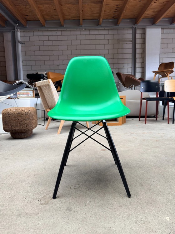 Image 1 of Sedia Vitra Eames DSW (2x)