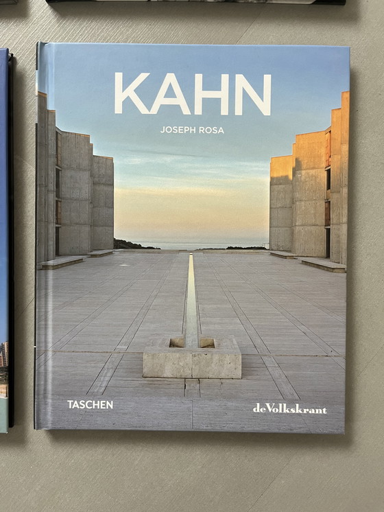 Image 1 of The Volkskrant world architects series Taschen