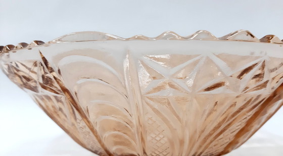 Image 1 of Vintage pastelkleurige theeglazen ovale fruitschaal met voet