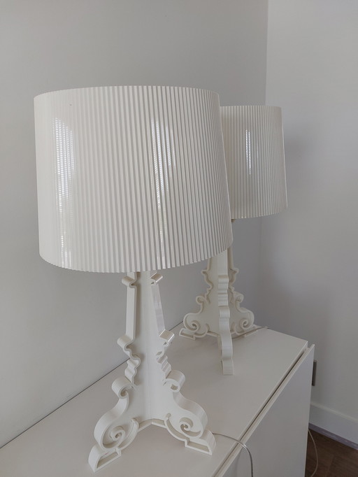 Lampadaire Kartel blanc, intérieur or