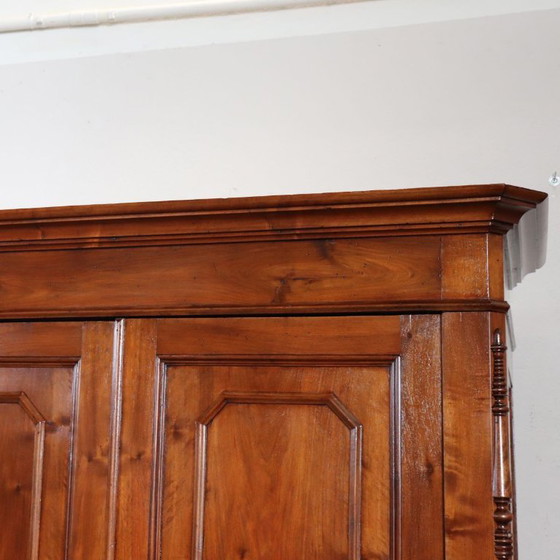 Antique Wardrobe in Solid Walnut, Restored, Italy Mid 19th Century – Wood (photo 21 of 21)