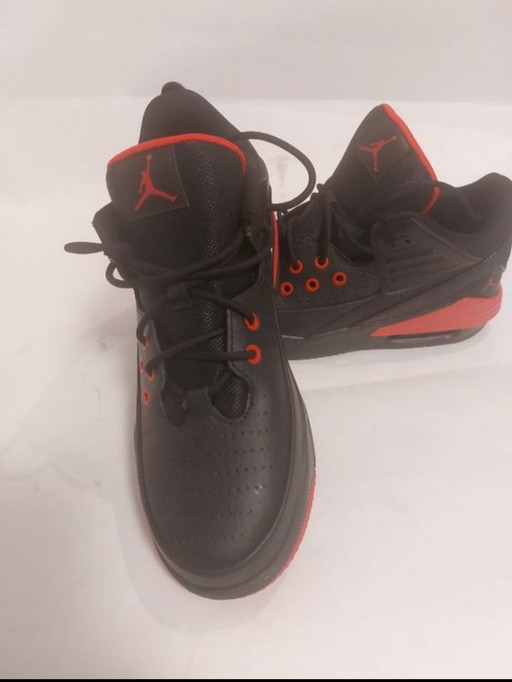 Nike Air Jordan 3 nuove, nella scatola originale, taglia 40