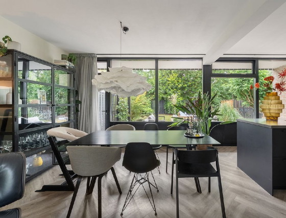 Image 1 of Hooi CPH30 (200 cm), 2x Hooi AAC 23, 2x Vitra DSR, 2x Muuto Zappe