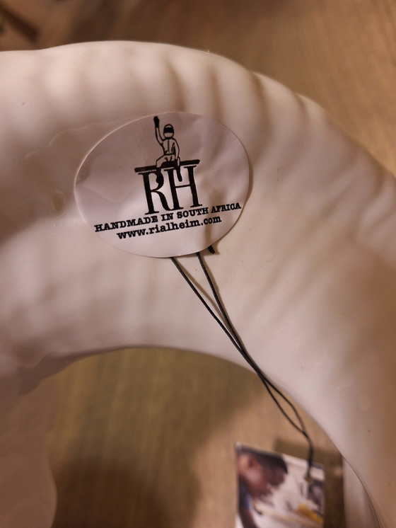 Image 1 of Bellissimo teschio di ariete in ceramica