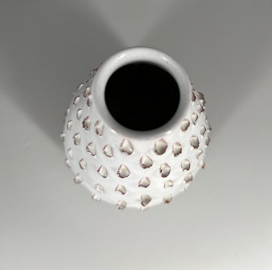 Image 1 of Vase aus Hallstatt-Keramik (gestempelt „Hallstatt Austria“) – Gudrun Baudisch-Wittke zugeschrieben – 1950er Jahre