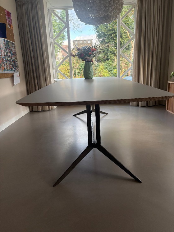 Image 1 of Mesa de comedor de lujo 280 x 110 cm