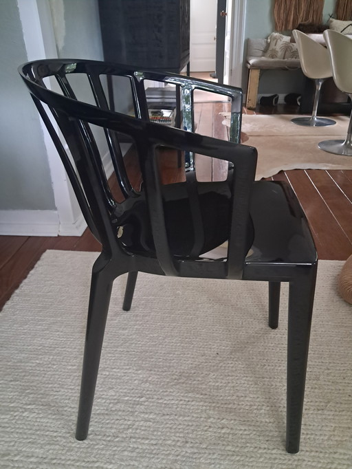 2x Kartell stoelen