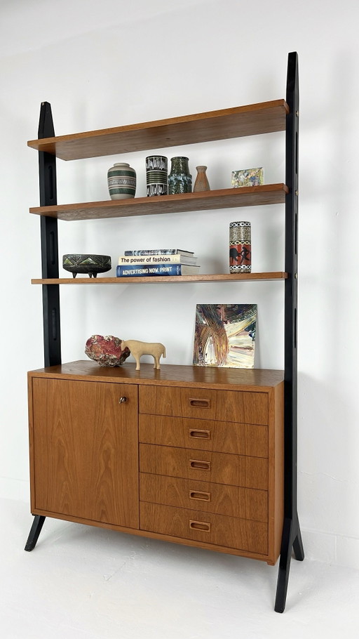 Armoire murale vintage suédoise Boden