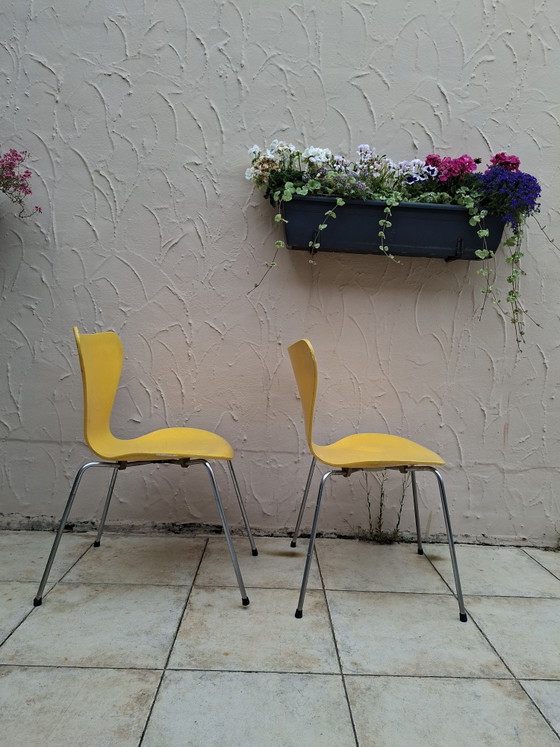 Image 1 of 2 x vlinderstoel Arne Jacobsen Fritz Hansen