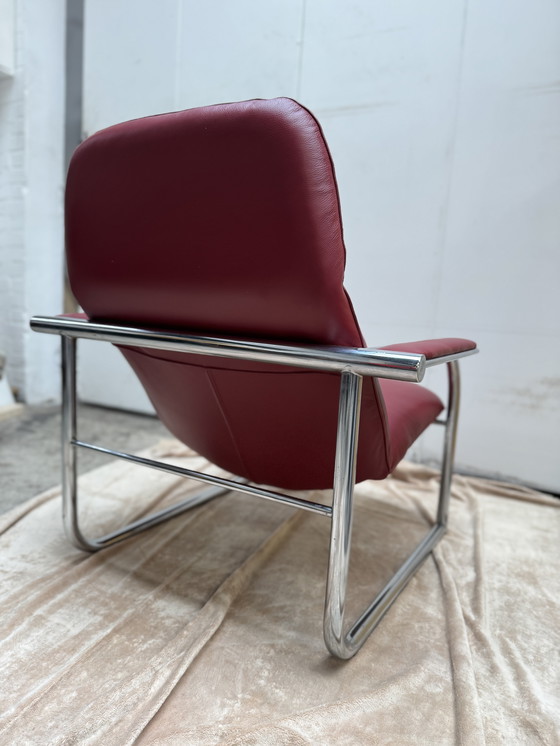 Image 1 of Fauteuil vintage des années 80 en cuir rouge italien