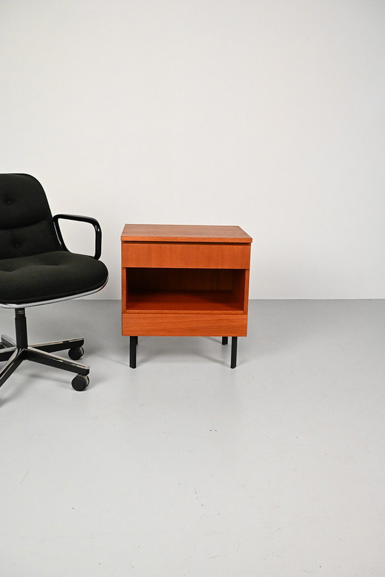 Image 1 of Musterring teak kastje