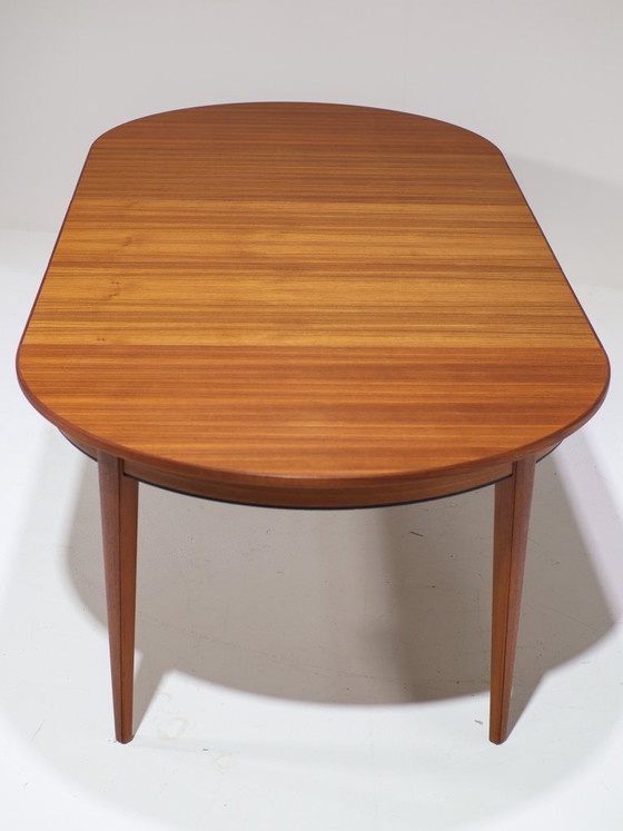 Image 1 of Tavolo da pranzo allungabile Omann Jun 55 in teak, stile vintage danese