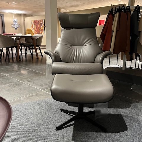 Conform Air Relaxsessel mit Fußhocker