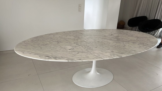 Original Knoll Tulip Oval Dining Table 244x137 By Eero Saarinen In Arabescato Matte Marble In New Condition!! (photo 9 of 15)
