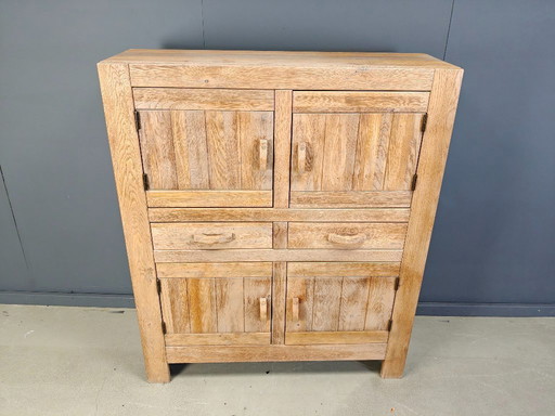Vintage Schrank aus massiver Eiche, 1970er