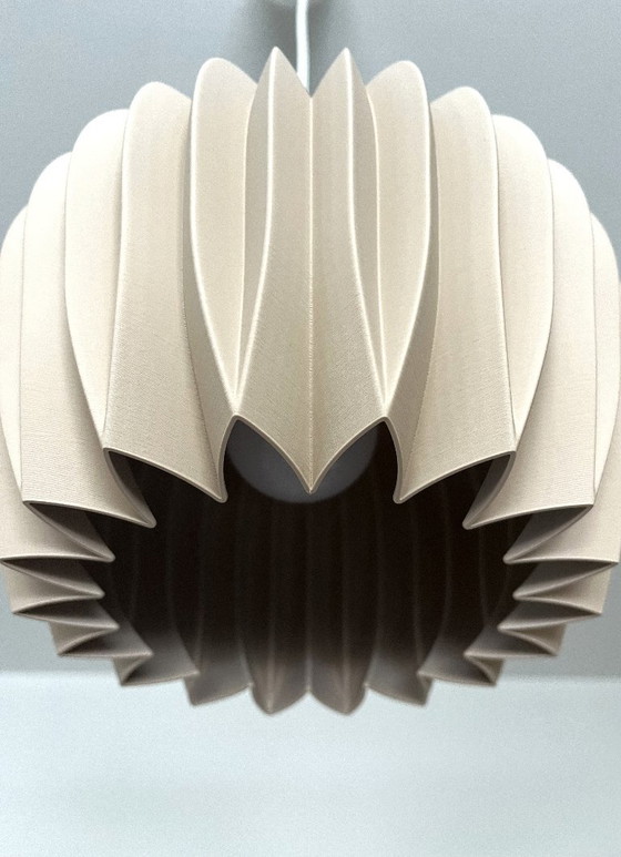 Image 1 of Designlamp - Milieuvriendelijk materiaal - LL Bloom - Beperkte oplage - Hanglamp