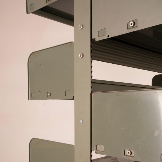 Lips Vago Mid Century Congresso Sistema di scaffalature in metallo 1960 – Librerie, polished steel (photo 22 of 26)