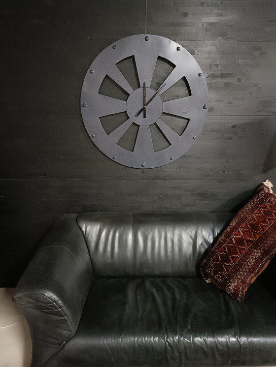 Image 1 of Large round clock