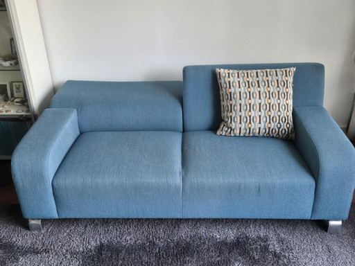 1x Leolux B-Flat 2.5 Seater Sofa, Fabric Tino Peking Blue