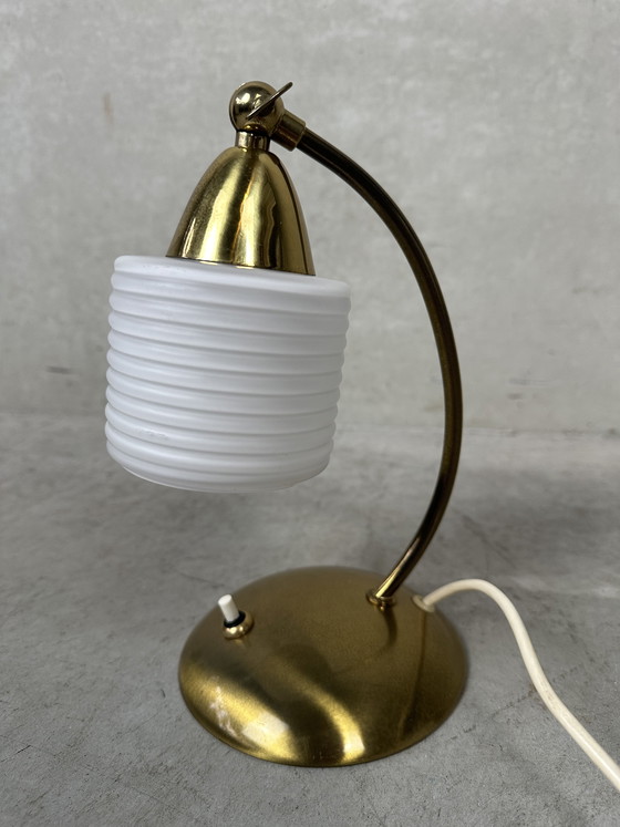 Image 1 of Lampada da tavolo vintage - ottone e opalino