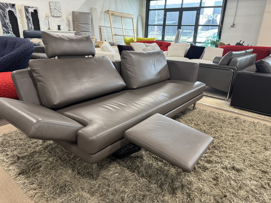 Image 1 of Entretiempo Liv