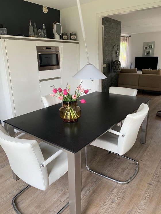 Image 1 of Leolux chairs and dining table