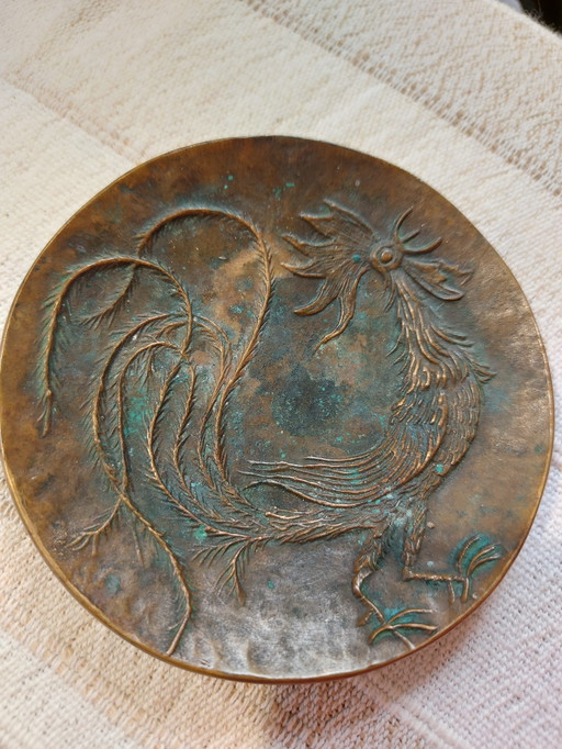 Bronze dish