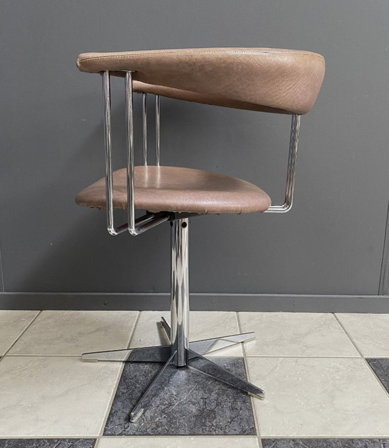 Image 1 of Ensemble de 4 chaises pivotantes style Borje Johansen années 1970
