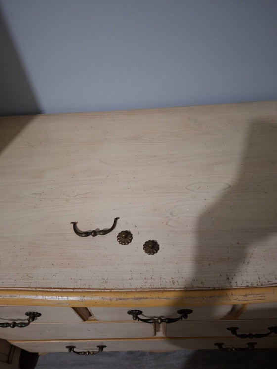 Image 1 of Commode