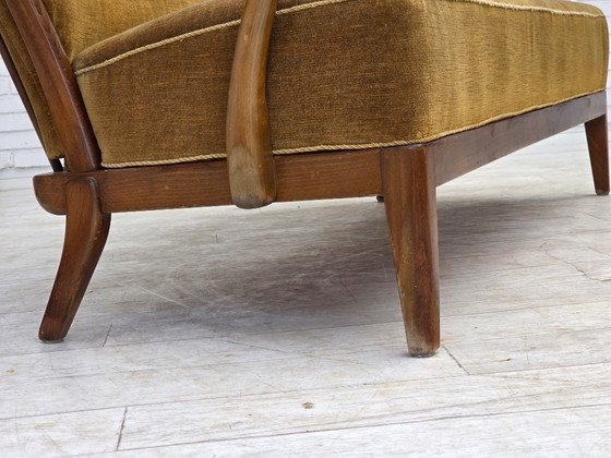 Image 1 of Jaren 60, Deens ontwerp van Alfred Christensen, 2-zitsbank, groene meubelvelours.