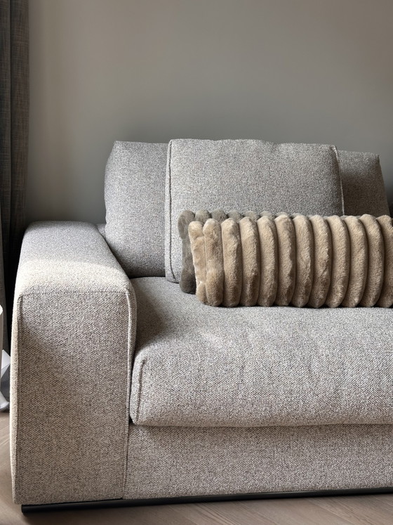 New Sofa – Melchior, 3-5 seaters, Textile (photo 5 of 6)