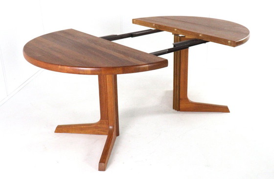 Image 1 of Gudme Round 2x Extendable Dining Table 'Nabbe' Vintage