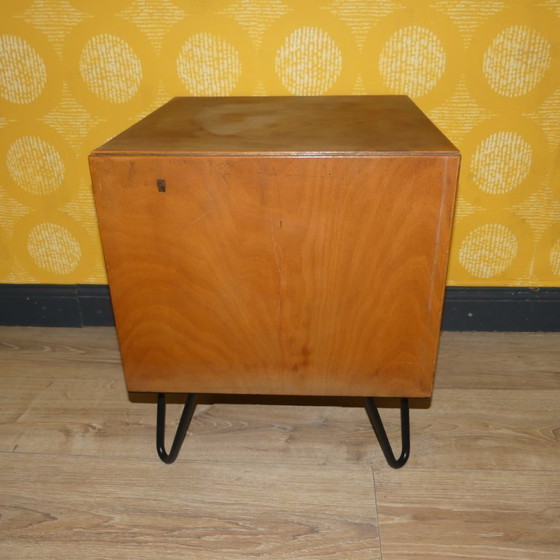 Image 1 of vintage nachtkastje/bijzettafeltje : omgebouwd archiefkastje met haarspeldpoten 4 lades retro industriële stijl