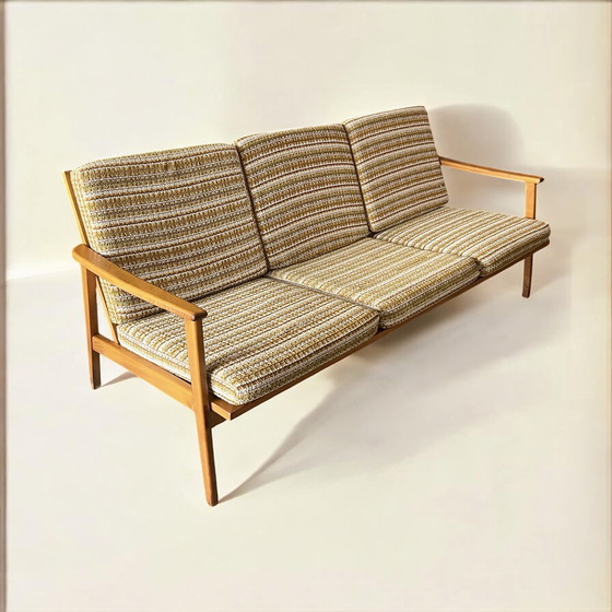 Image 1 of Divano a 3 posti anni '60 / Divano Senator dal design scandinavo