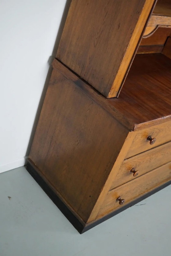 Image 1 of Grand meuble ancien Art Déco en chêne, style boutique de chocolat allemande, années 1920