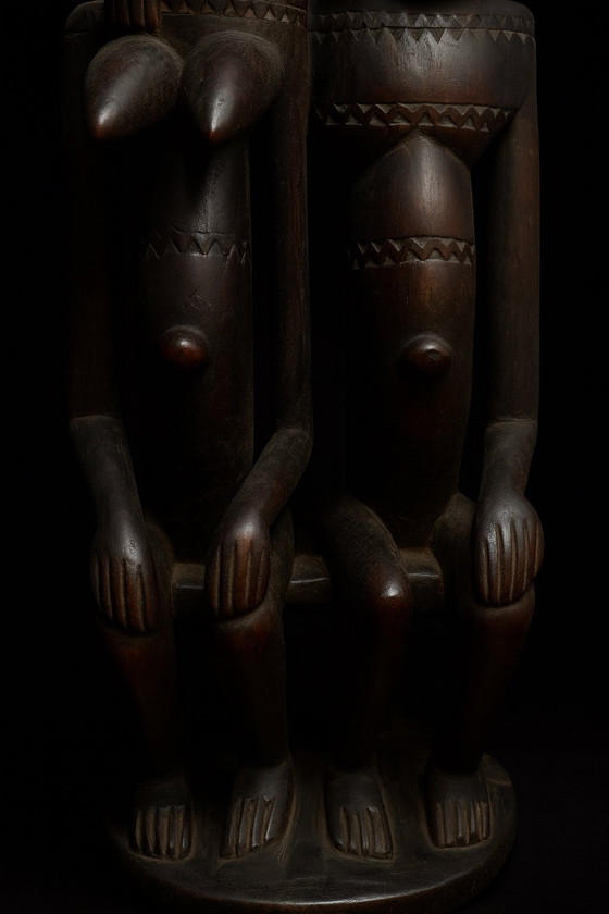 Image 1 of Sculpture de couple Baoulé - Côte d'Ivoire - Bois dur - XXe siècle