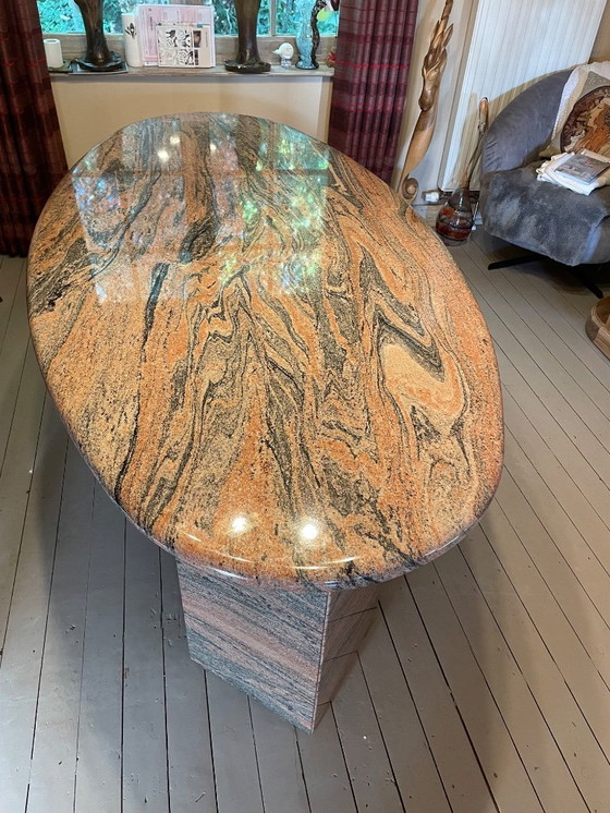 Image 1 of Tavolo da pranzo in granito + 6 sedie