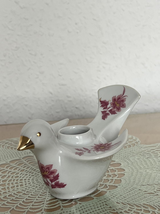 Image 1 of Porcelian Swan 