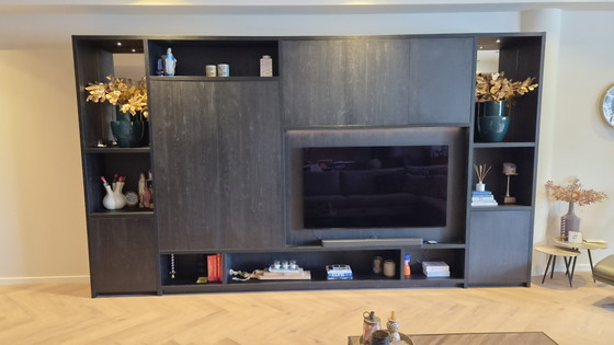 Modern Wall cabinet/ Cinewall Custom Made 4.40 X 2.50 X 0.44 – Wood, Glass (photo 7 of 7)
